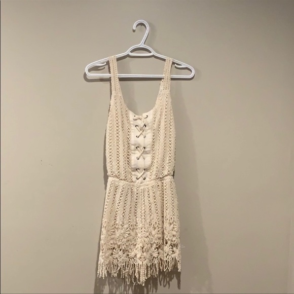 Miss Me Cream Macrame Boho Romper - Women’s Size Medium - Picture 2 of 7